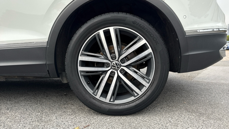 Volkswagen Tiguan 1.5 TSI 150 Elegance 5dr DSG Petrol Estate